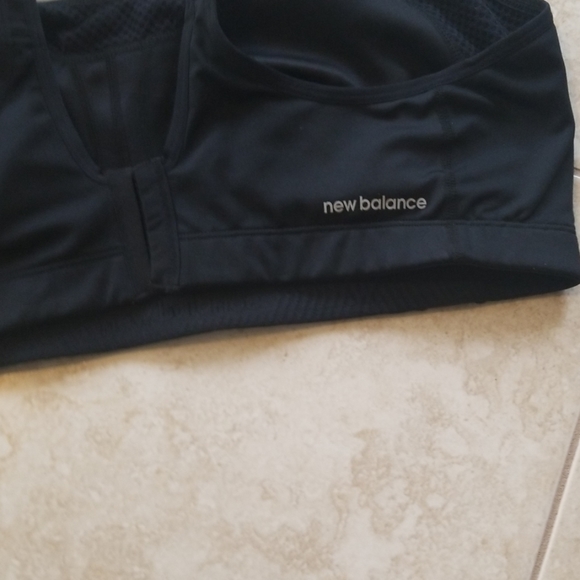 Beautiful steady black bras. - Picture 4 of 5